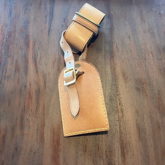 Louis Vuitton Brown Leather Luggage Tag - Picture 3 of 6